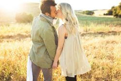 hotcouplesmakingloves:  nice couples