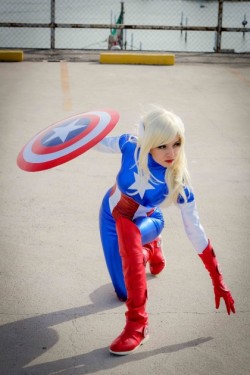 anothercutenerdblog:  American Dream, cosplayed by Karen–Kasumi,