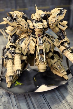 gunjap:  P-Team’s Custom [MG Sazabi Ver.Ka + HGUC Kshatriya]: