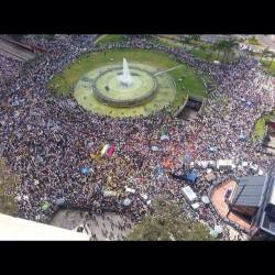 roll-over-beeth0ven:  Students protesting in Venezuela  On days