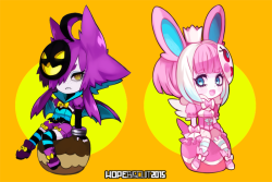 hopebiscuit:  Byte and Pixel’s spoopy halloween costumes.Shiny