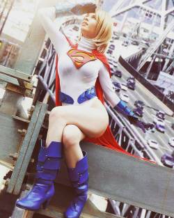 sharemycosplay:  Awesome shot by @ruiz_davila of @fioresofen!