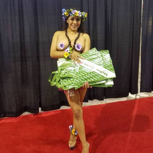 #exxxoticachi #exxxotica