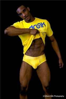 blackmalefreaks:  ♀BLACK-MALE-FREAKS ♂  #TeamFreaks #blackmalefreaks