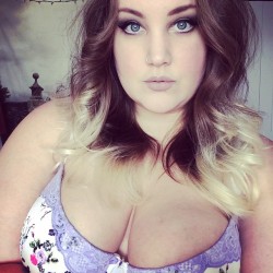 thattastybbw:  Check out my curvy girls collection