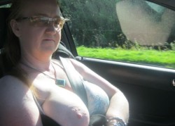 naughty-redhead-wife:  Being nice to passing motorists xx