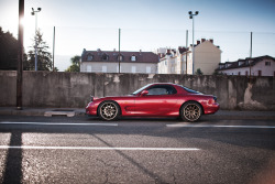 automotivated:   	Mazda Rx7 by Jessy PENELON    	Via Flickr: