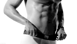 awhitefairytale:  Holy hell. I’m really conflicted  I fuckin