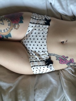 fallxasleep:  tattoo blog † 