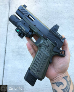 tacticalsquad:    📸: @2a_unltd - Lightweight  