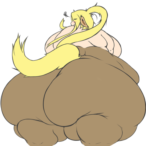 bluebot777: bluecatbutt:  Lined and flatted up that Centorea butt. :> I also had shading onnit but i still dunno how shading works. I’ll try again some other time. uvu~  dat horse butt <3 