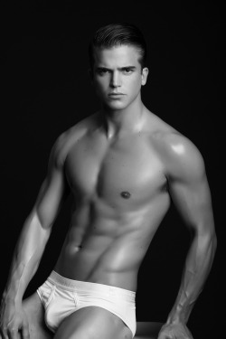 gonevirile:  River Viiperi by Brent Chua 