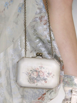 lamorbidezza:Kenzo Spring 2009 Details 