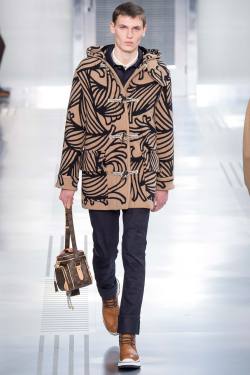 iputstylefirst:  LOUIS VUITTON F/W 2015 by Kim Jones [duffle