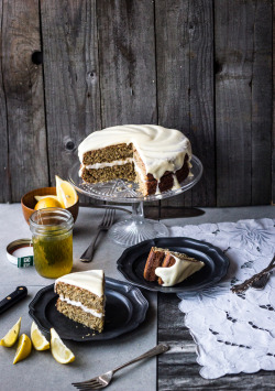 neekaisweird:  Wholegrain Lemon Poppy Seed Layer Cake