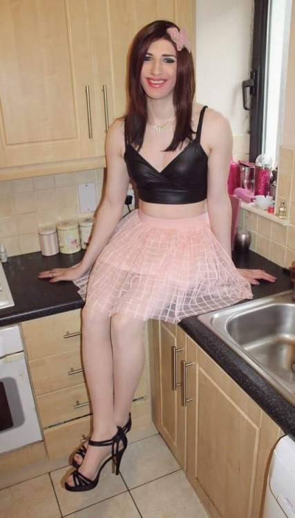 partimeguy: zoeross: Bralet and tutu skirt  Real crossdressers are all so beautiful.     