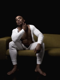 beautifulblackmenfromphilly:  http://beautifulblackmenfromphilly.tumblr.com/