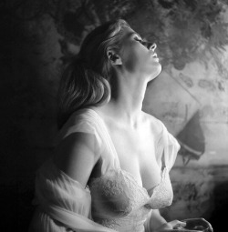 magicofoldies: Anita Ekberg photographed by Peter Basch, 1956