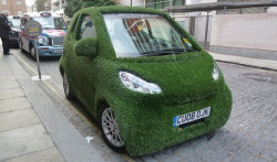 amyfaye11:  thisbigcity:  This car might be green in colour,
