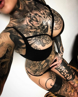 justanothertattoo-blog:  - Mara Inkperial  Tattoo blog