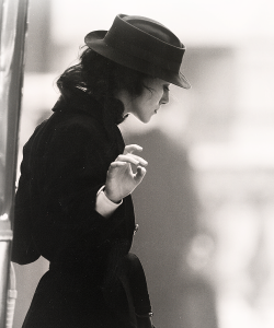 knightleyfans:  Keira Knightley on the set of “Atonement”