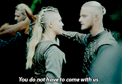 bjoernironside:Bonus: Ragnar’s reaction to Björn & Þhorunn.