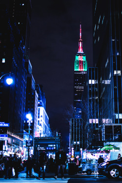 Manhattan at Night | S.L.Δ.B.