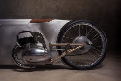 rhubarbes:  Steampunk’d: Urban Motor’s Jawa Sprint Motorcycle