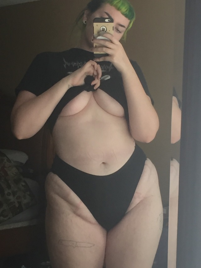 cupidpriest:  cupidpriest:    uwu   onlyfans is 30% off until