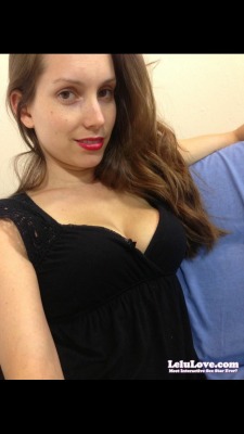 Hi there… :) http://www.lelulove.com #lipstick #cleavage