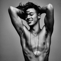 famousdudes:  Cameron Dallas definitely knows how to pose shirtless.