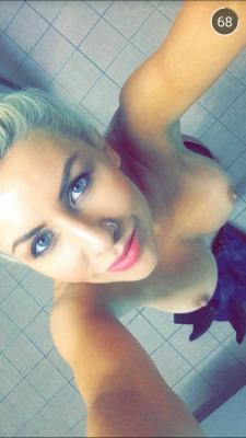 self shot dream 