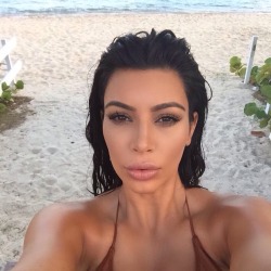 yeezus-gold:  kuwkimye:  @KimKardashian: #FBF St. Barth’s Selfie