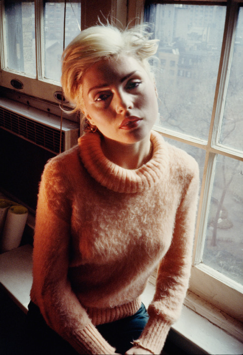 ohyeahpop:Debbie Harry (Blondie), New York City and the Punk