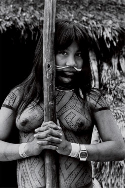 pachatata:  Marubo Girl, Brazil by Milton Guran, 1988 The Marubo Universe is composed of various layers and all Beings, forest, water of the rivers, are always made from parts of other beings. Humans have various souls which can be summarized, however,