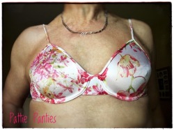 pattiespics:  A Victoria’s Secret, Second Skin Satin bra. Peek