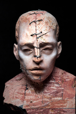 asylum-art:  Christian Zucconi  “Testa I e III”  2014 