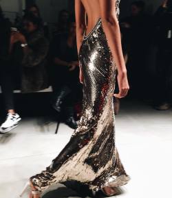 theglitterguide:  Shine bright. ✨ The @jennypackham collection