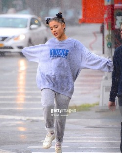 kennyy-b:  ariana-news:September 18th: Ariana in New York  Am