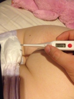 zaepfchen-und-co:  doctor-daddy:  Poor baby had a temperature