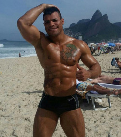 Hot, Beefy, Sexy, Muscular Men for YOU