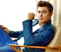 zacefronisanalien:  zac david alexander efron 