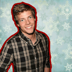 hunterparrishwrites:  Hunter Parrish Christmas Icons [1/3] 