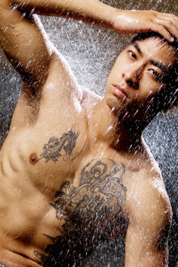 auberonbc:  For more Gorgeous Asian Men visit:http://auberonbc.tumblr.com/archive