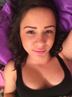 dabfaded:  I can’t sleeeeeeeeeeep 😔