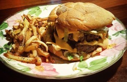 yummyfoooooood:  Double Cheeseburger & Seasoned Fries