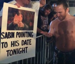 Haha Best sign ever! XD