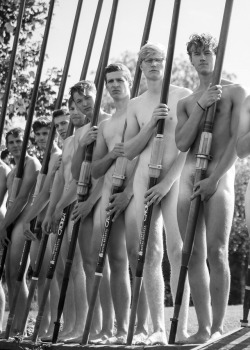 the-bobbybee:  hotmenintheirpants2:Warwick Rowers  Friday is