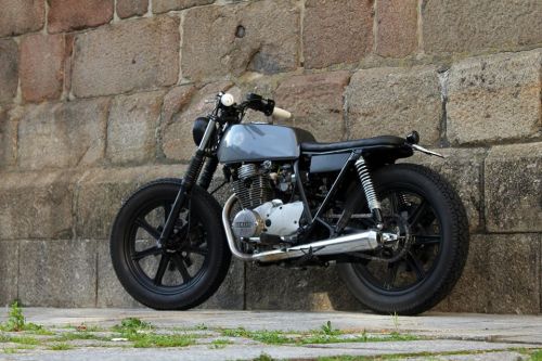 caferacerpasion:  Yamaha XS360 1977 Brat Style by Bullit Garage Â  | www.caferacerpasion.com