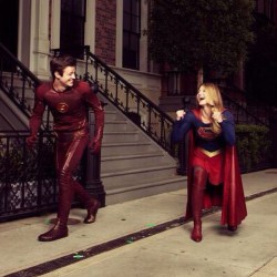 agent-of-chaos28:  The Flash (Grant Gustin) and Supergirl (Melissa